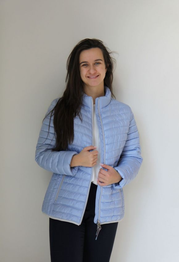 vest Nicole